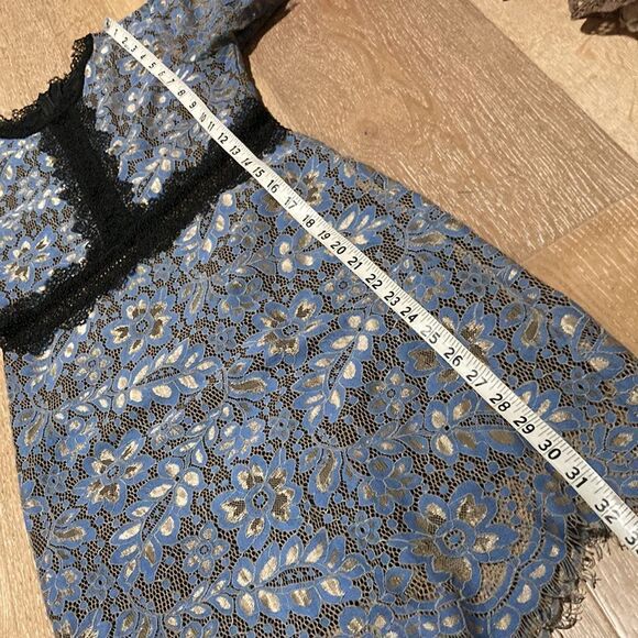 Few Moda Steel gray lace dress with black lace accents-Fits a small - Picture 9 of 12